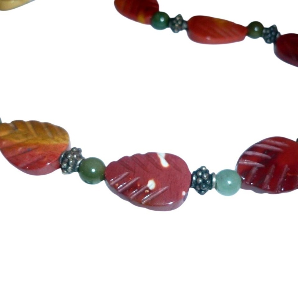 Jasper Jade Carved Leaf Beaded Necklace‎ Earth Tones Pinecone Toggle Clasp 18in